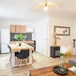 Lägenhet J2 Duplex, Central, Proche Gare, Therme, Opera *