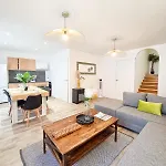 J2 Duplex, Central, Proche Gare, Therme, Opera *