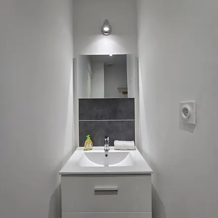 Apartamento J2 Duplex, Central, Proche Gare, Therme, Opéra