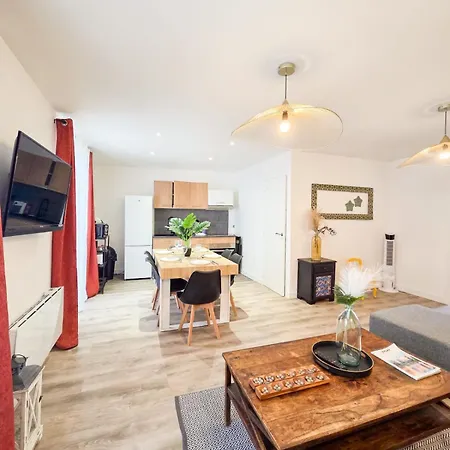 J2 Duplex, Central, Proche Gare, Therme, Opera Apartamento *