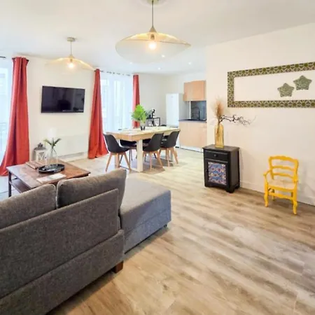 Apartment J2 Duplex, Central, Proche Gare, Therme, Opera Vichy