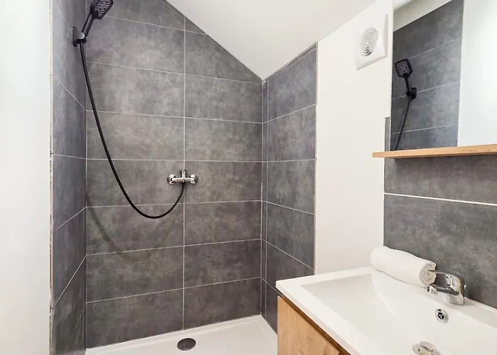 J2 Duplex, Central, Proche Gare, Therme, Opera *