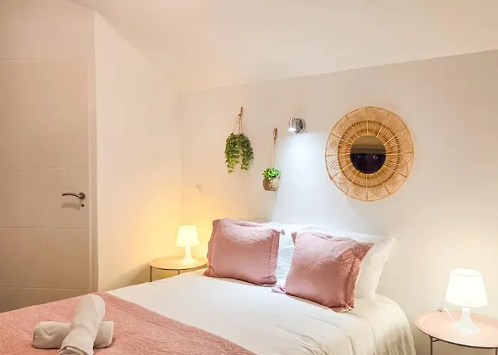 J2 Duplex, Central, Proche Gare, Therme, Opera