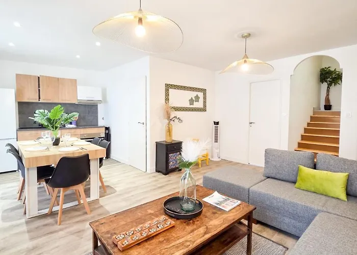 J2 Duplex, Central, Proche Gare, Therme, Opera *